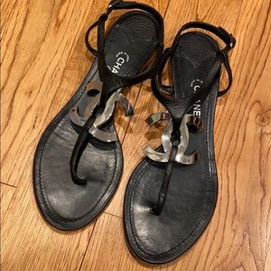 Chanel Big CC rogo thong sandal